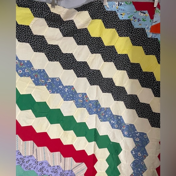 Vintage Antique Hexagon Unfinished Quilt Top Handmade Hand Sewn 72 x 93 - Picture 4 of 13